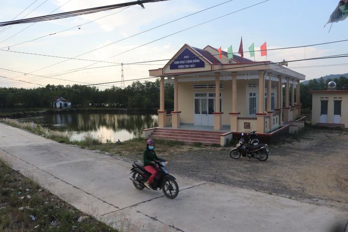 Nhà sinh hoạt cộng đồng thôn Tân Thủy (xã Ninh Lộc).