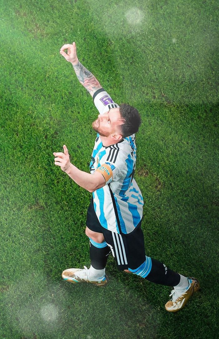 Messi ăn mừng bàn thắng ghi được sớm nhất sự nghiệp trong màu áo Argentina