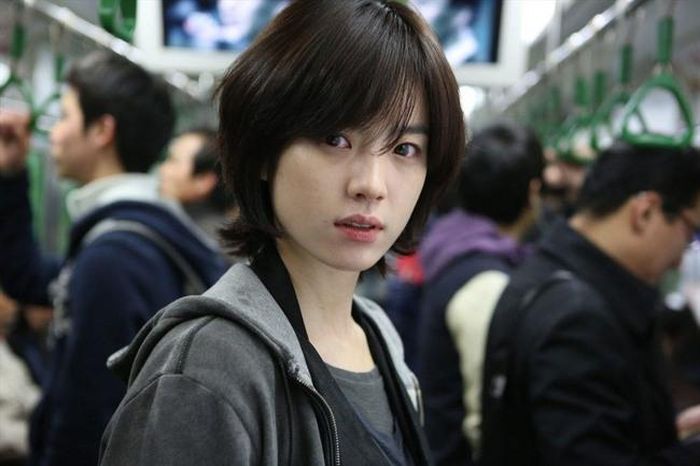 Cold Eyes giúp nữ diễn viên lên ngôi Ảnh hậu Rồng xanh khi mới 26 tuổi