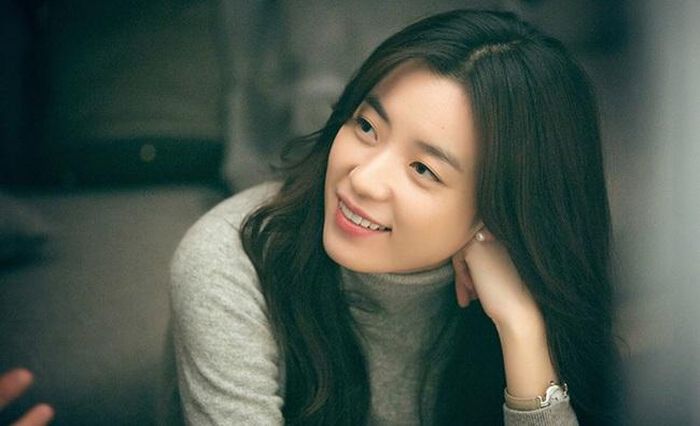 Bê bối của gia đình nhưng nữ diễn viên lại là người bị ảnh hưởng nặng nề nhất