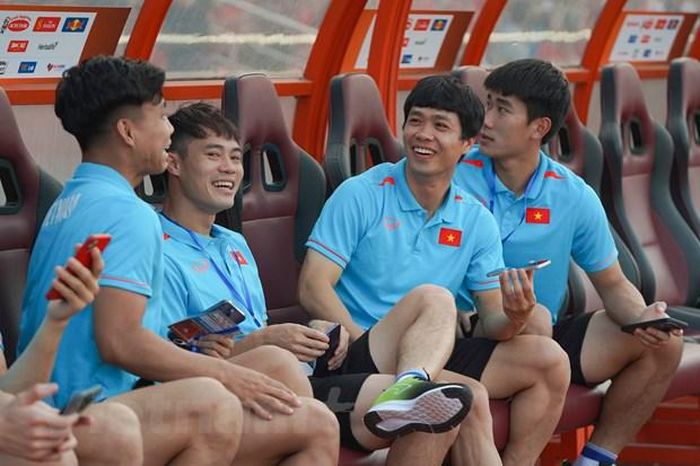 Công Phượng và Văn Toàn có thể được huấn luyện viên Troussier sử dụng trong trận đấu với Đội tuyển Syria. (Ảnh: Việt Anh/Vietnam+)