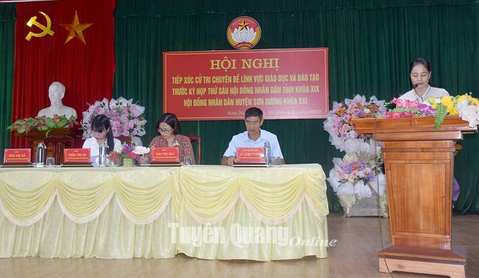 Tổ đại biểu HĐND tỉnh tiếp xúc cử tri huyện Sơn Dương.