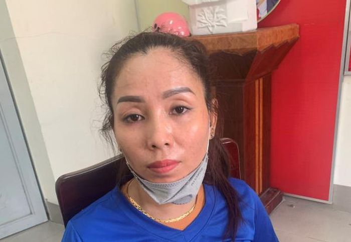 Đối tượng Phượng.