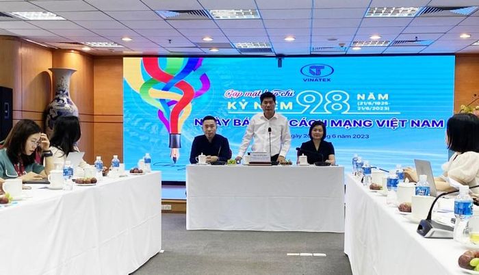 Tập đoàn Dệt may Việt Nam thông tin về hoạt động sản xuất kinh doanh 5 tháng năm 2023