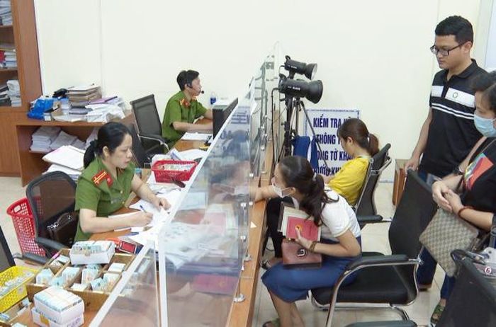 Công an Thái Bình đẩy mạnh cải cách hành chính phục vụ người dân, doanh nghiệp. Ảnh: Bùi Thành
