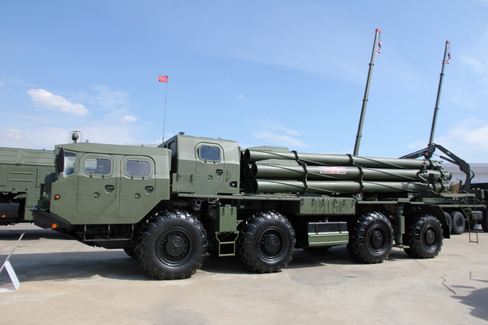 Hệ thống Tornado-S được trưng bày tại một triển lãm. Ảnh: Rostec 