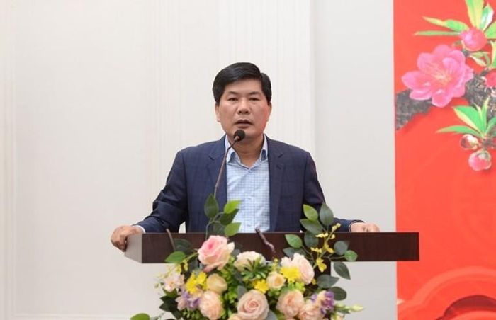 Cho đến thời điểm này vẫn chưa có một dự báo nào của các tổ chức uy tín nói về thời điểm phục hồi mạnh của thị trường dệt may thời trang. Với xu hướng lạm phát toàn cầu gia tăng, chuyện đơn hàng giảm không phải của riêng Việt Nam mà đây là vấn đề chung của tất cả các nhà sản xuất hàng dệt may.