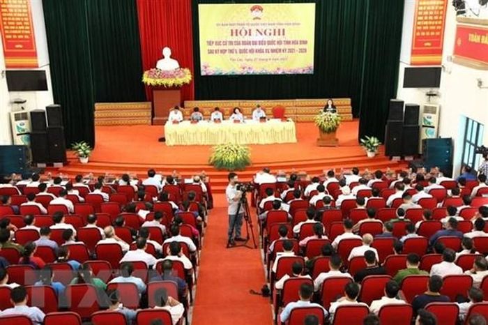Quang cảnh buổi tiếp xúc cử tri. (Ảnh: Vũ Hà/TTXVN)