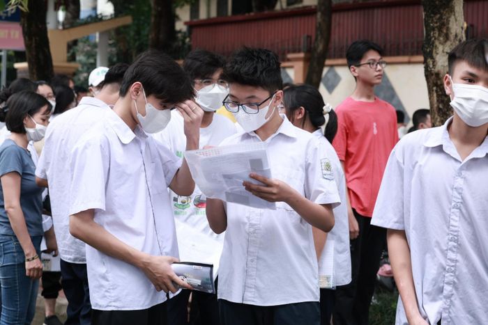 Tối nay, Hà Nội sẽ công bố điểm tuyển sinh vào lớp 10 cho thí sinh.