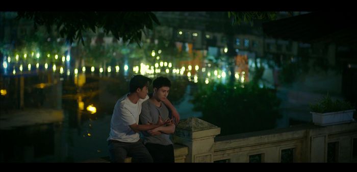 Thành nhắc nhở khi thấy em trai thiếu bản lĩnh.