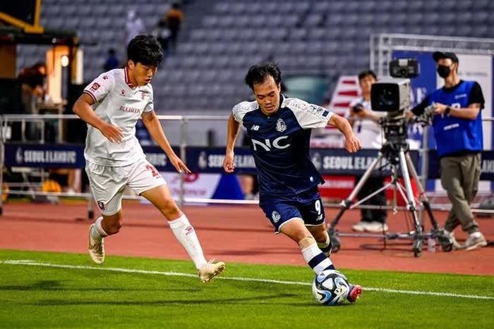  Văn Toàn sẽ tỏa sáng cùng Seoul E-land? 