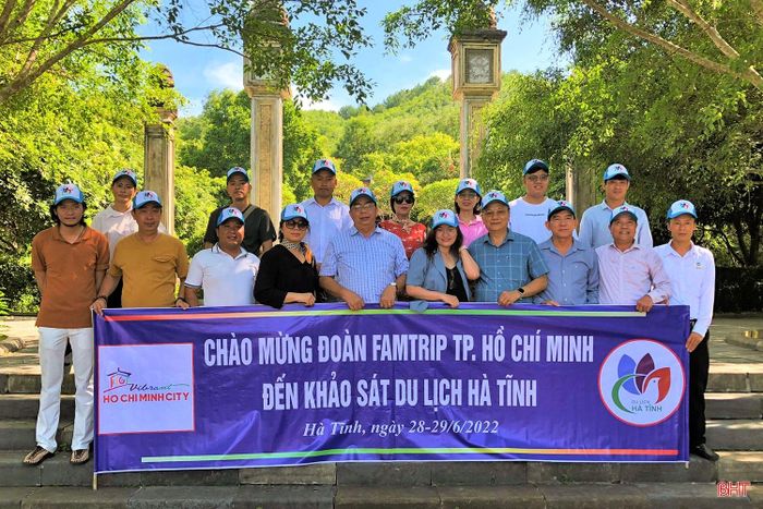 Đoàn Farmtrip TP Hồ Chí Minh khảo sát các sản phẩm du lịch tại KDL sinh thái Hải Thượng - Hương Sơn (tháng7/2022).