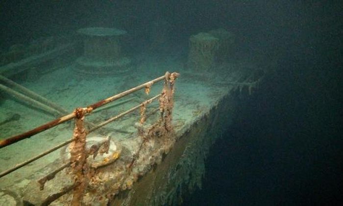  Xác tàu Titanic được chụp từ tàu lặn Titan trong một chuyến thám hiểm cuối năm 2022. Ảnh: CBS News. 