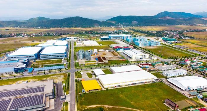  Toàn cảnh Khu công nghiệp VSIP Nghệ An. Ảnh: Thành Cường 