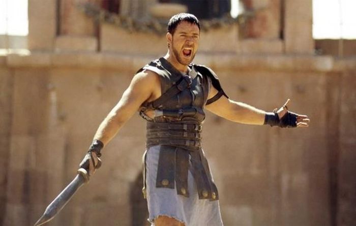 Russell Crowe trong phim đoạt giải Oscar “Gladiator” (2001)