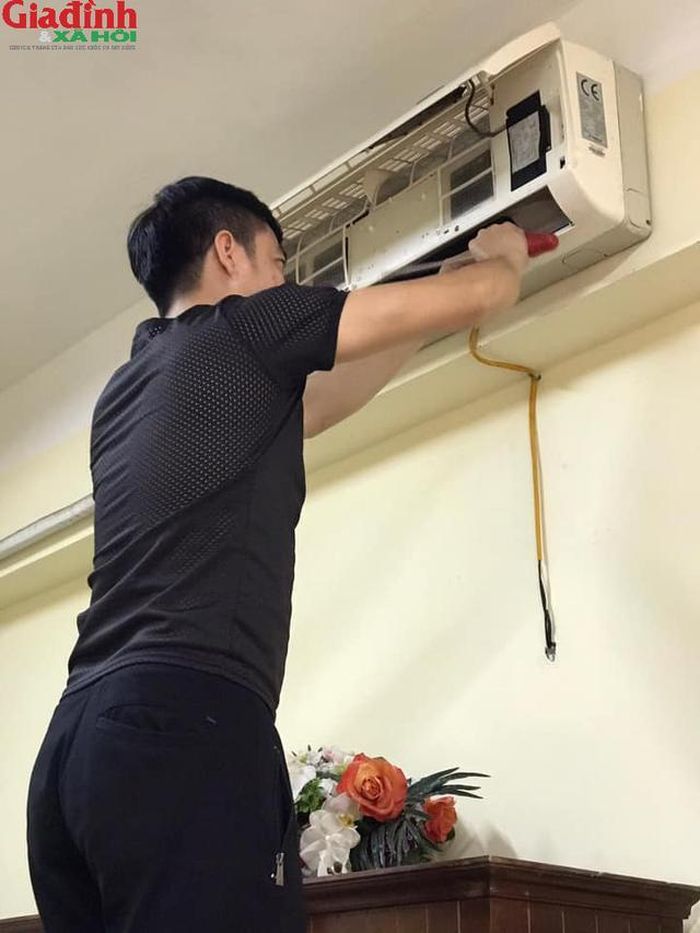 Vào mùa nắng nóng, dịch vụ sửa chữa, lắp đặt điều hòa tăng lượng khách hàng đáng kể.