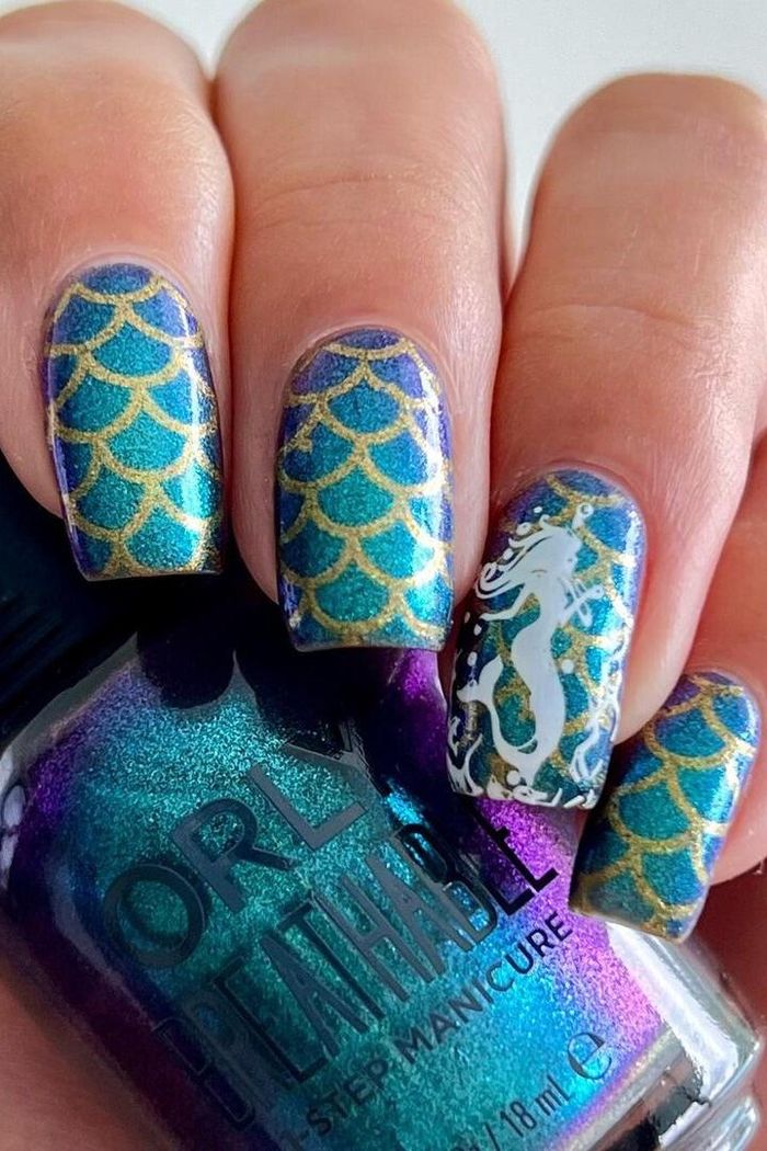  Móng tay tiên cá lấy cảm hứng từ biển khơi. Ảnh minh họa: @chicalenails. 