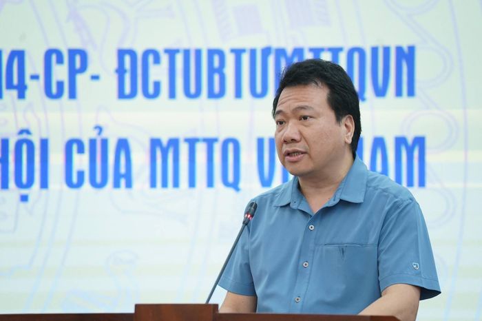 Phó Chủ nhiệm Ủy ban Pháp luật của Quốc hội Ngô Trung Thành tham luận tại hội nghị. Phó Chủ nhiệm Ủy ban Pháp luật của Quốc hội Ngô Trung Thành đề xuất, việc tham gia giám sát, phản biện xã hội của Ủy ban Trung ương Mặt trận Tổ quốc Việt Nam cần bao quát hơn nữa; Ủy ban Trung ương Mặt trận Tổ quốc Việt Nam tiếp tục phối hợp chặt chẽ hơn với các cơ quan của Quốc hội, giám sát đến cùng, phản biện đến cùng...