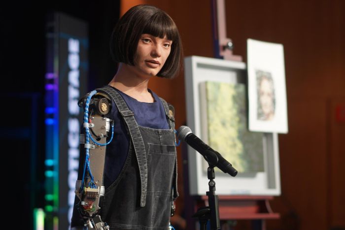  AI dần thay thế con người ở nhiều vai trò khác nhau. Ảnh: New York Post. 