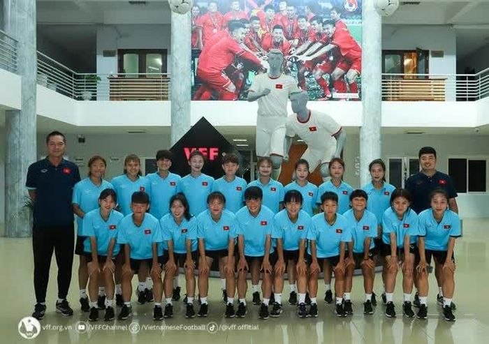  Tuyển U19 nữ Việt Nam lên đường dự giải U19 châu Á 