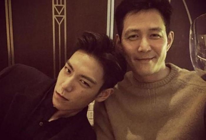 Tình bạn thân thiết giữa Lee Jung Jae và Choi Seung Hun khiến nhiều người nghi ngờ