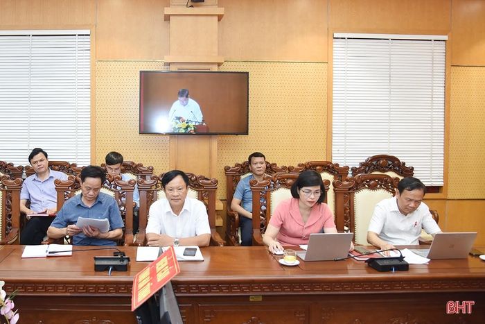 Đại biểu điểm cầu Hà Tĩnh.
