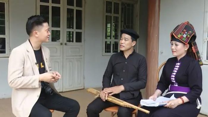Tác giả trải nghiệm khắp Thái cùng các nghệ nhân.