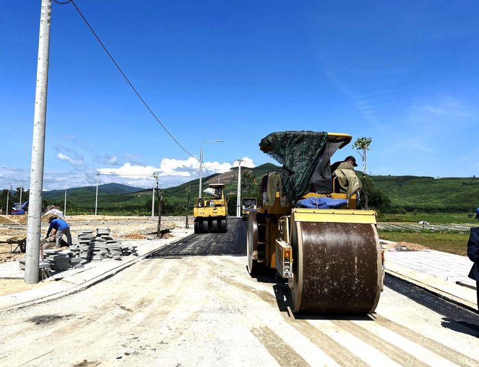 Đơn vị đang hoàn thiện khu tái định cư để người dân vào ở.