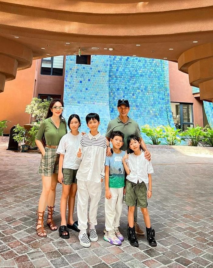 Gia đình Lý Hải - Minh Hà có tới 4 nhóc tỳ ngoan ngoãn, đáng yêu là Rio, Cherry, Sunny và Mio