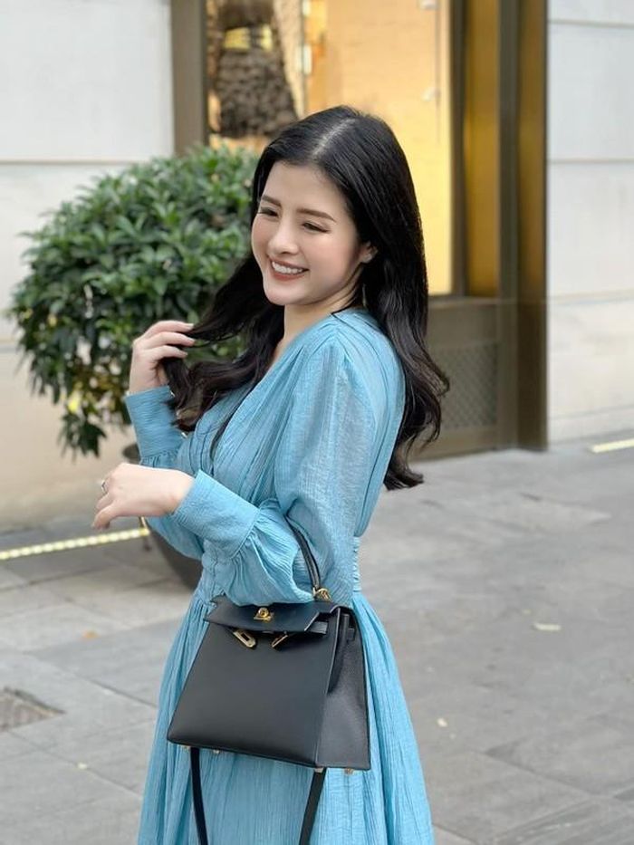 Không chỉ sở hữu nhan sắc xinh đẹp, khả ái, cô nàng còn khiến nhiều người ngưỡng mộ với cuộc sống sang chảnh.