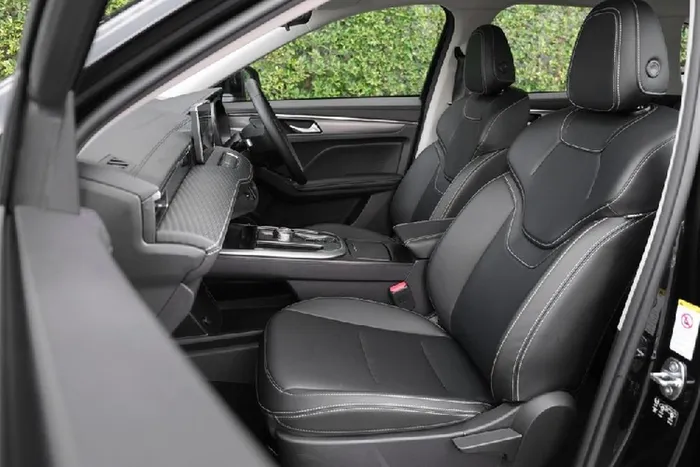 Haval Jolion - SUV có thể bán ở Việt Nam thêm bản Sport như Maserati