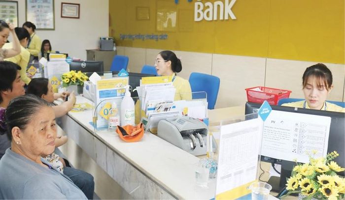  Các ngân hàng đang tập trung giảm tỷ lệ sử dụng vốn ngắn hạn, cho vay trung, dài hạn