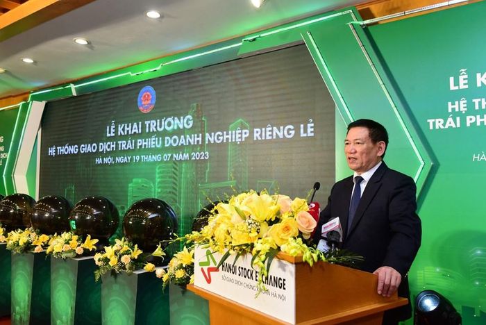 Bộ trưởng Bộ Tài chính Hồ Đức Phớc phát biểu tại lễ khai trương. Ảnh: Văn Giáp/BNEWS/TTXVN
