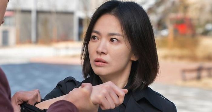 Song Hye Kyo hóa thân thành nhân vật Moon Dong Gun, phim "The Glory"
