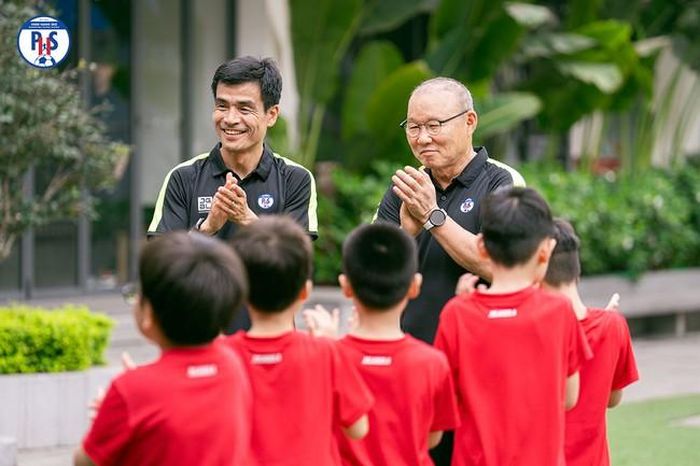 Học viện của ông Park Hang-seo sắp tuyển sinh chính thức (Ảnh: DJM)