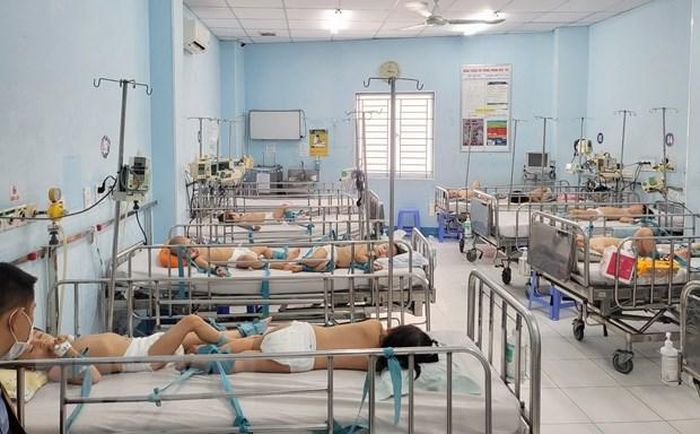 Số ca mắc tay chân miệng ngày càng tăng. (Ảnh: TTXVN phát)