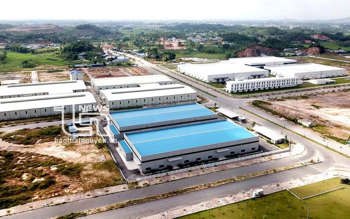 Việc chuyển đổi đất rừng để triển khai Dự án Khu công nghiệp Sông Công II còn một số vướng mắc. Ảnh: T.L