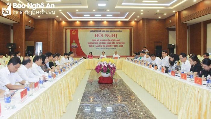 Toàn cảnh hội nghị. Ảnh: MH