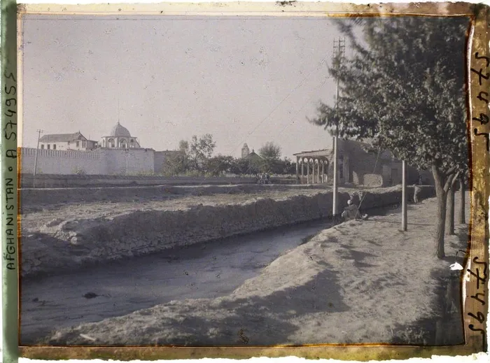Ngắm ảnh màu đặc biệt về thủ đô của Afghanistan năm 1928