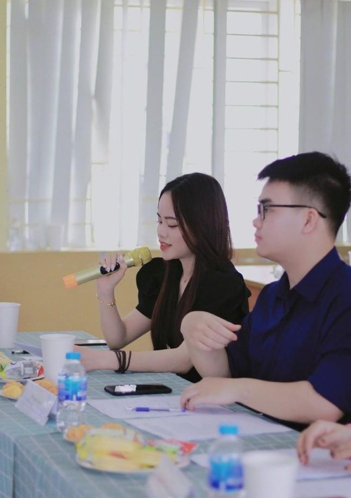 Ngọc Anh trở thành giám khảo chung khảo cuộc thi hùng biện trường Đại học Giáo dục - ĐHQGHN: Dare to Change 2023.