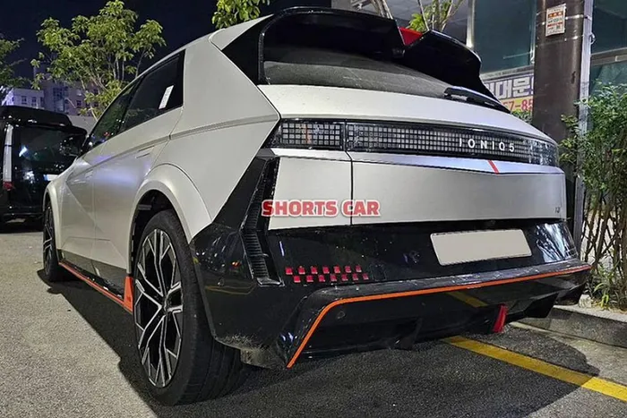 Hyundai Ioniq 5 N 2024 chạy điện có giá bán tới 1,43 tỷ đồng