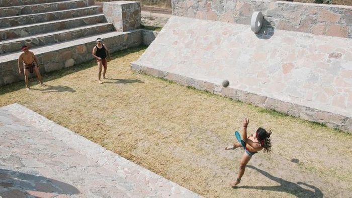 Trò chơi bóng mà người Maya chơi khoảng 3.500 năm trước, tiền thân của bóng đá. Ảnh: Alicia Vera.