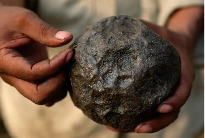 Quả bóng cao su có nguồn gốc Olmec được làm cách đây khoảng 3.000 năm. Ảnh: Kenneth Garrett.