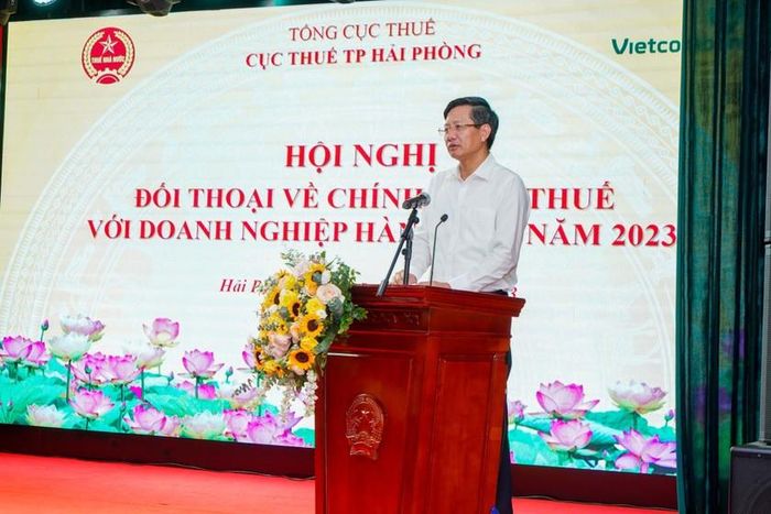  Phó Chủ tịch UBND thành phố Lê Anh Quân phát biểu tại hội nghị 