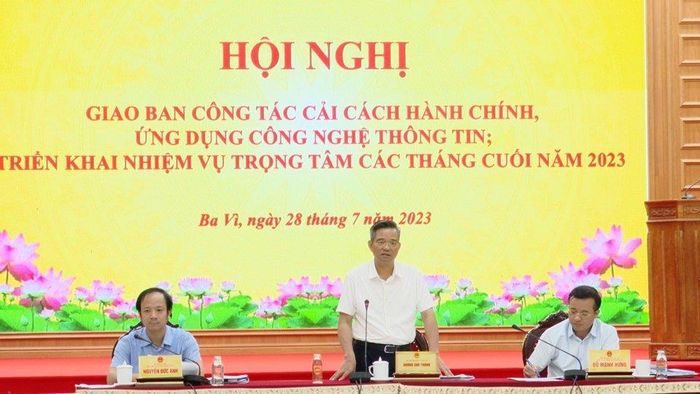 Bí thư Huyện ủy Ba Vì Dương Cao Thanh phát biểu tại hội nghị.