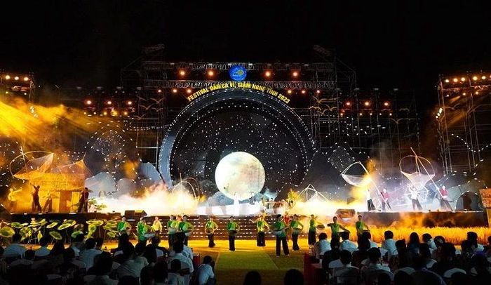 Khai mạc Festival Dân ca Ví, Giặm Nghệ Tĩnh năm 2023.