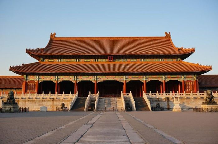 Thêm nữa, "đấu củng" đóng vai trò trang trí cho các cung điện bên trong Tử Cấm Thành giúp công trình này trở nên tráng lệ hơn.