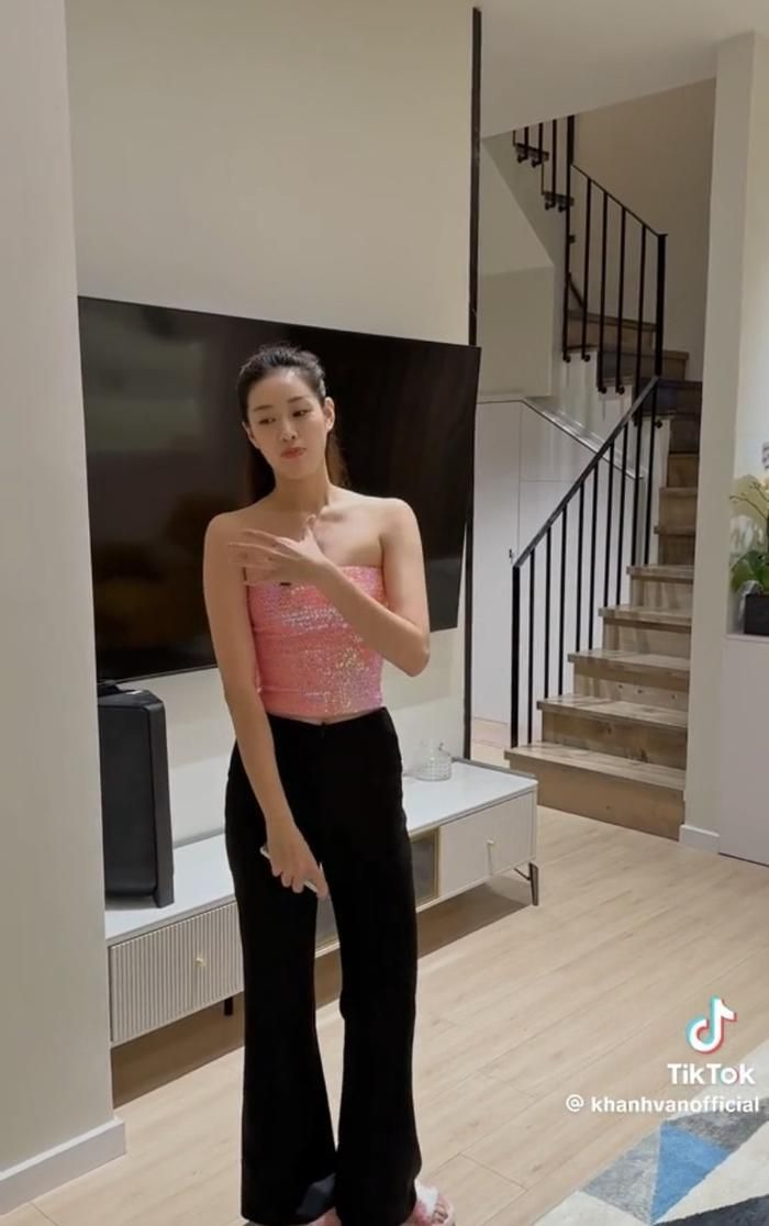 Nàng hậu chính là người thiết kế căn hộ của chính mình. (Ảnh chụp màn hình)