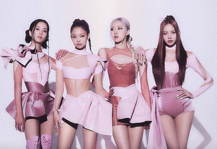 BTC đã ngừng bán vé concert BLACKPINK từ ngày 1/7/2023.