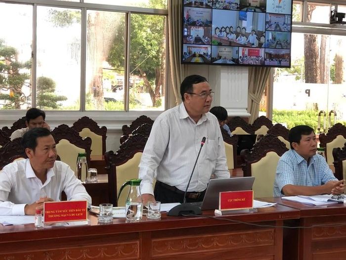 Cục trưởng Cục Thống kê Đỗ Huy Công phát biểu về dự báo tình hình phát triển kinh tế trong thời gian tới